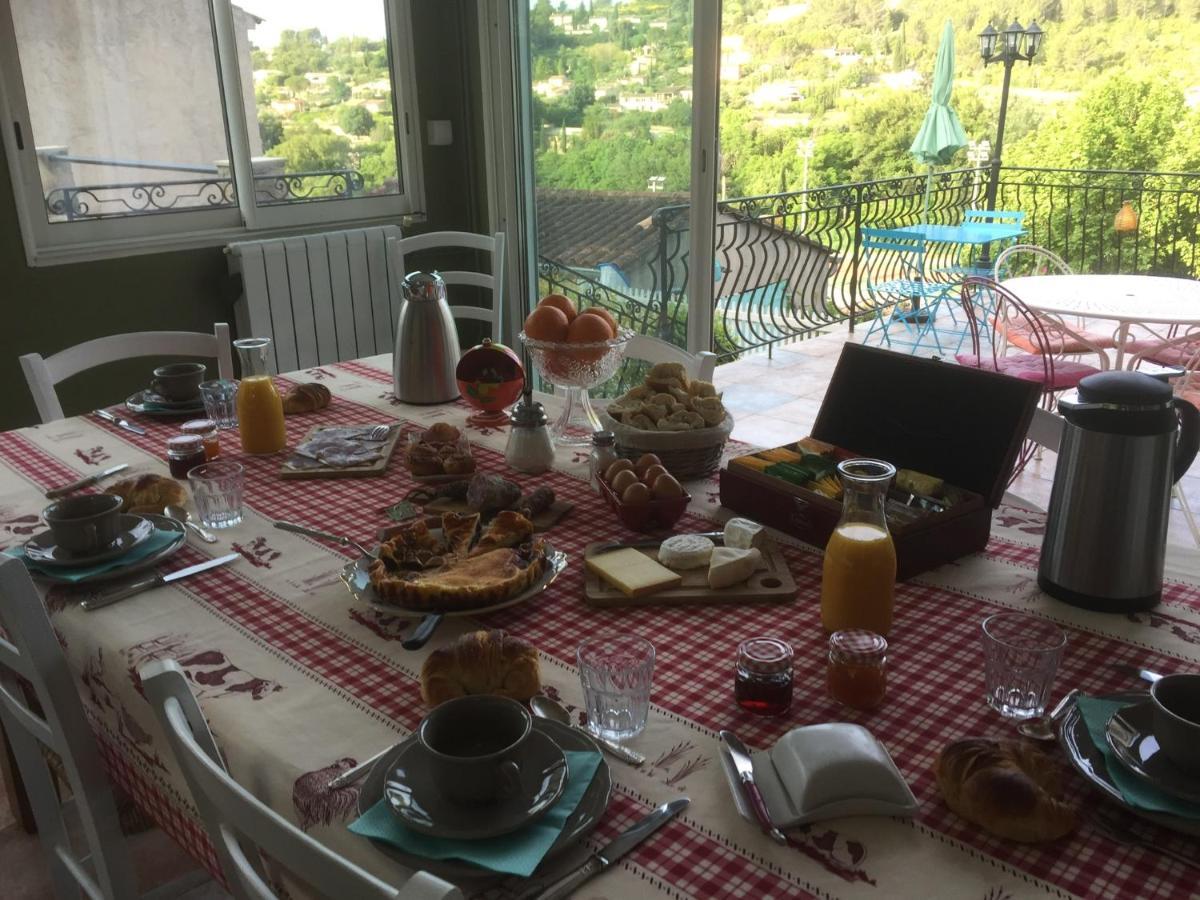 La Maison Du Bonheur Cotignac Luaran gambar